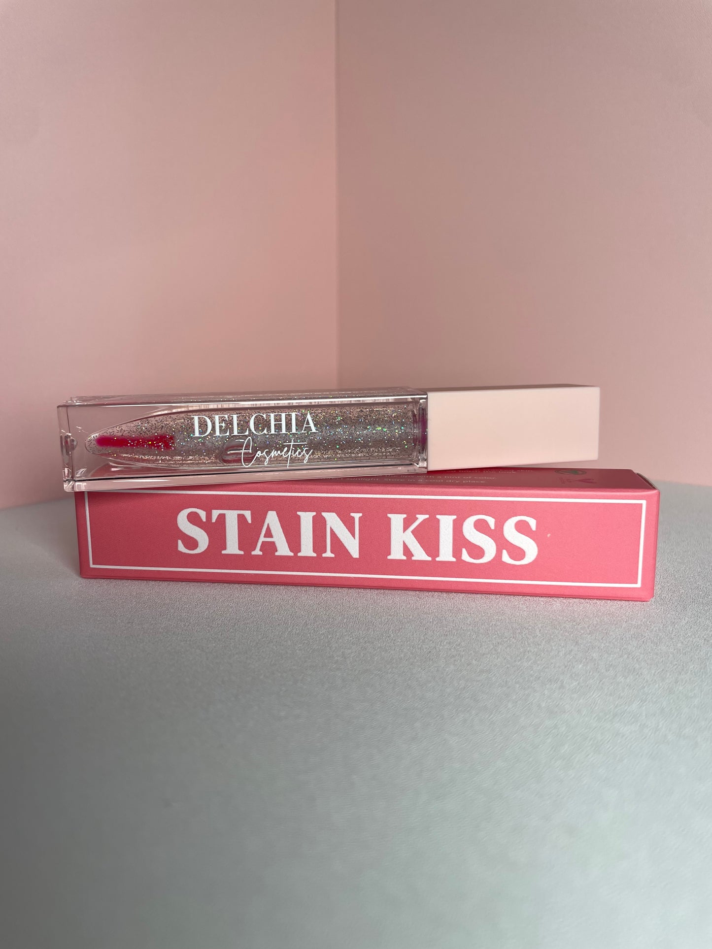 Stain Kiss (magic gloss)